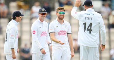 WORCS 117/5 (43 ov, Ethan Brookes 18*, Jake Libby 55*, Felix Organ 0/6, HANTS vs WORCS live score, 61st Match, day 4, The Rose Bowl, Southampton, September 17