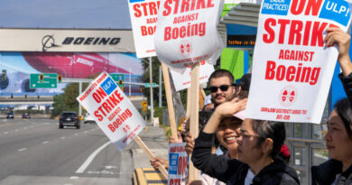 Boeing set to start large-scale furloughs due to machinists strike