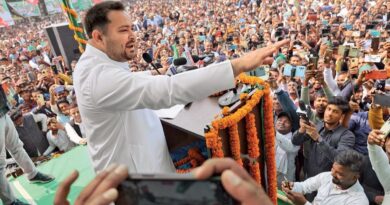 Tejashwi spreads his net far and wide