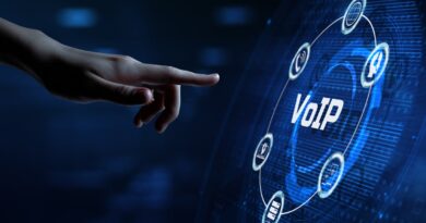 5 Compelling Reasons Not To Manage Your Own VoIP Server