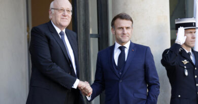 France hosts Lebanon aid conference in Paris