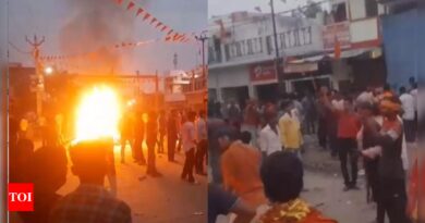 Tensions ease in Maharajganj after clash, FIR filed; police take action to ensure smooth idol immersion | India News