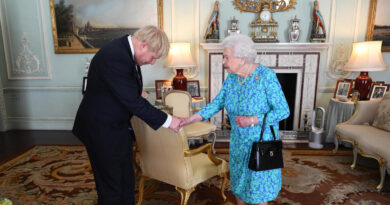 Former U.K. Prime Minister Boris Johnson claims late Queen Elizabeth II had bone cancer