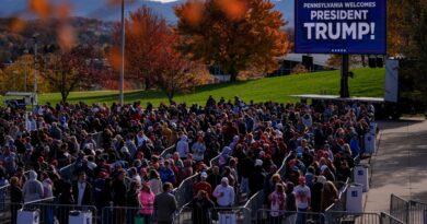 Trump vows in Pennsylvania rally to slash gas prices, lift LNG pause, and ‘frack, frack, frack’