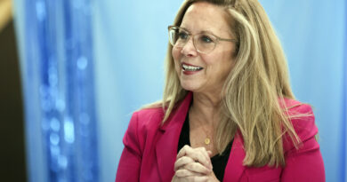 Laura Gillen defeats Rep. Anthony D’Esposito in heated NY rematch focused on border security