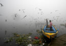 Delhi air pollution blankets India’s capital in dense smog, sparking emergency measures