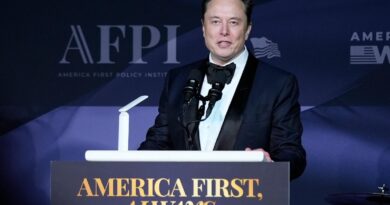 Iranian official met with Musk in a possible step to ease tensions with Trump