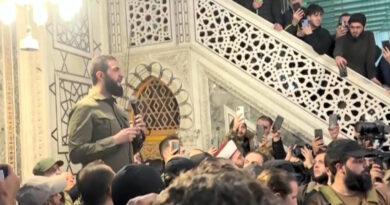 Joy in Syria after Assad’s fall but also fears that Islamist victors will rule as al Qaeda 2.0