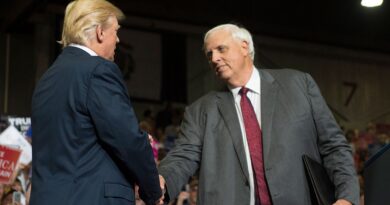 WV Gov. Jim Justice to delay US Senate swearing-in, averting brief bedlam in Charleston