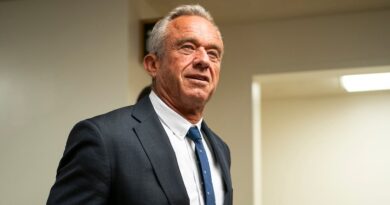 RFK Jr.’s nomination gathers steam after Senate meetings