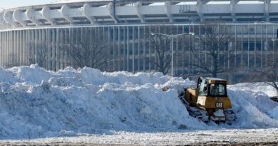 Senate passes RFK Stadium land bill, giving the Washington Commanders a major off-the-field win