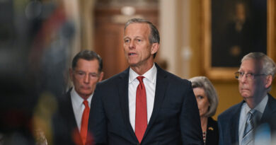 John Thune Takes Charge in the Senate, Ushering In a New Leadership Era