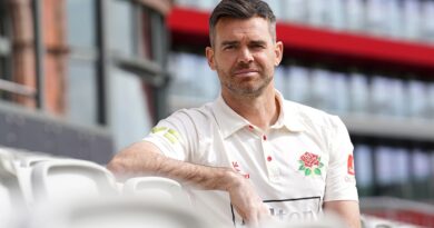 James Anderson in talks to play for Lancashire in 2025 season