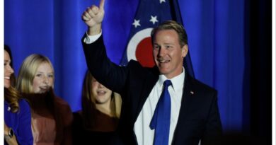 Who is Jon Husted, Vance's replacement in the Senate?