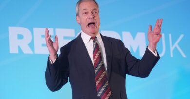 Nigel Farage says he ‘can’t be pushed or bullied’ after Elon Musk said Reform needs new leader | Politics News