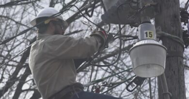 Energy companies across Arkansas prepare ahead of wintry weather