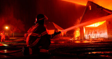 ‘It Got Everything’: Oklahoma Residents Who Escaped Fires Brace for Losses