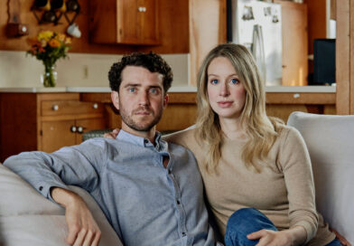 Elizabeth Holmes’s Partner Has a New Blood-Testing Start-Up