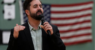 JD Vance’s Half Brother Advances in Race for Cincinnati Mayor