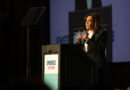 Harris Returns to Political Life, Warning of a Constitutional Crisis