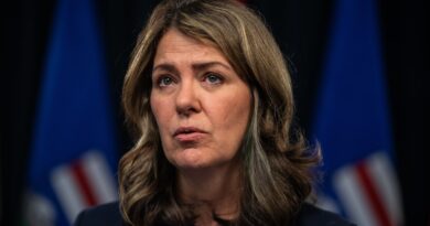 Danielle Smith says she doesn’t want to see Alberta secede from Canada