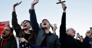 What the crowd saw and heard when Pope Leo XIV came out