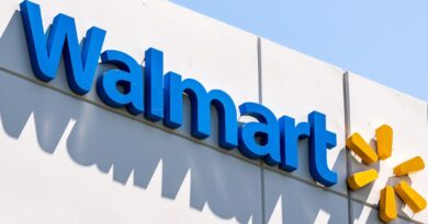 Walmart responds to Trump’s ‘eat the tariffs’ warning