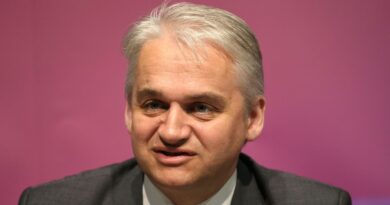 Party leaders’ shock at death of ex-MEP Patrick O’Flynn | Politics News