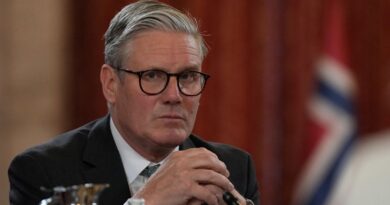The ‘tricky balancing act’ facing Starmer over US trade deal – and the real challenge to come | Politics News