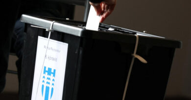 As Icelanders say no to resuming EU talks, what issues weighed in the election?