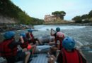 Rafts on Rome’s Tiber River cool down overheated tourists