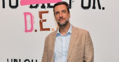 Alabama-based sports show signs with Clay Travis’ network
