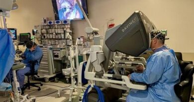 WVU Medicine Team Performs Innovative Surgery to Treat Lung Cancer