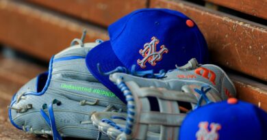 Medical personnel came to Butch Huskey's house before the Mets star's tragic death