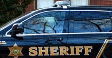 Area Single-Vehicle Accident Results in Death of Man