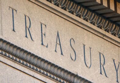Bond market sell-off threatens higher borrowing costs. Here is what it means for your money.