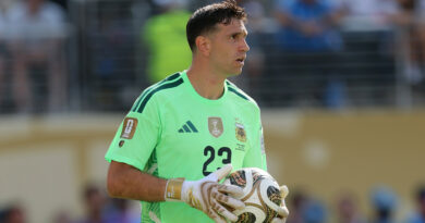Chelsea Reportedly Mulling Move For Argentina Star Emi Martinez