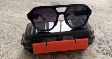 I wore these obnoxious, travel-focused smart glasses for a week on vacation and learned more than I’d bargained for about the stony steps of Santorini