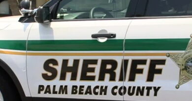 Early-morning stabbing leaves 1 dead, 3 injured in Lake Worth Beach