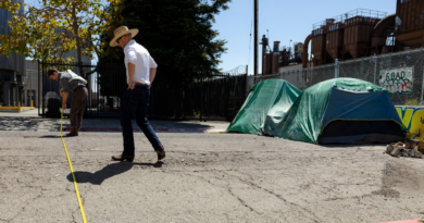Berkeley is arguing with its homeless residents over which sidewalks they can camp on