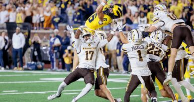 Michigan claims controversial victory over Western Michigan on Hail Mary